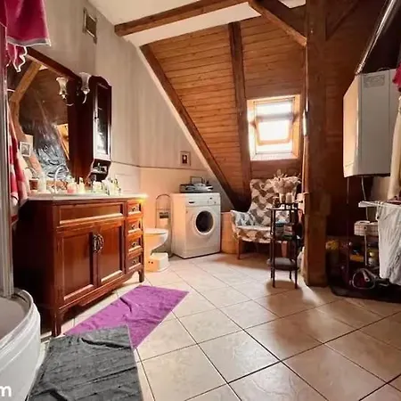 35m2 Pokój W Lofcie W Zabytkowej Kamienicy W Centrum Poznania Habitación en casa particular *
